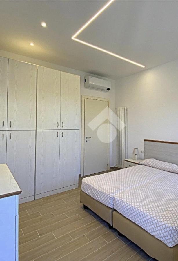 Residence Cristallo Алассио Экстерьер фото